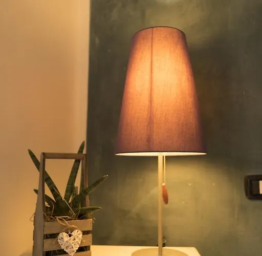 Trastevere Corner Eight Rom