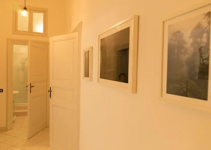 Trastevere Corner Eight Gasthof