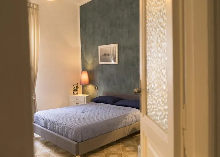 Trastevere Corner Eight Rom