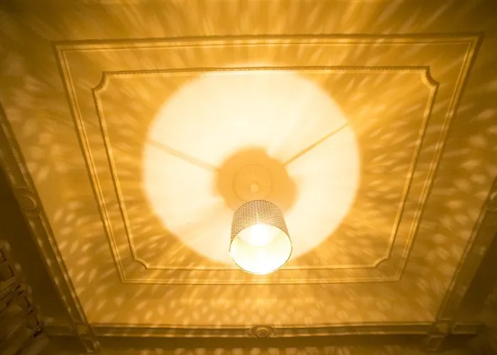 Trastevere Corner Eight 3*
