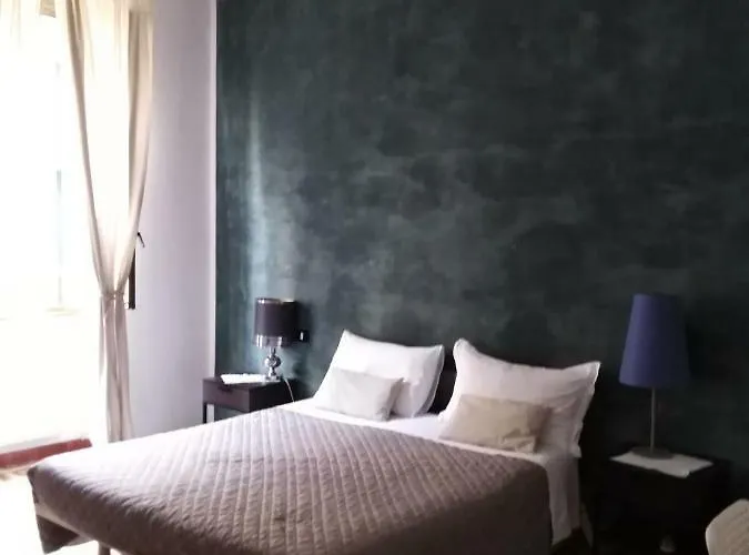 Trastevere Corner Eight Gasthof 3*